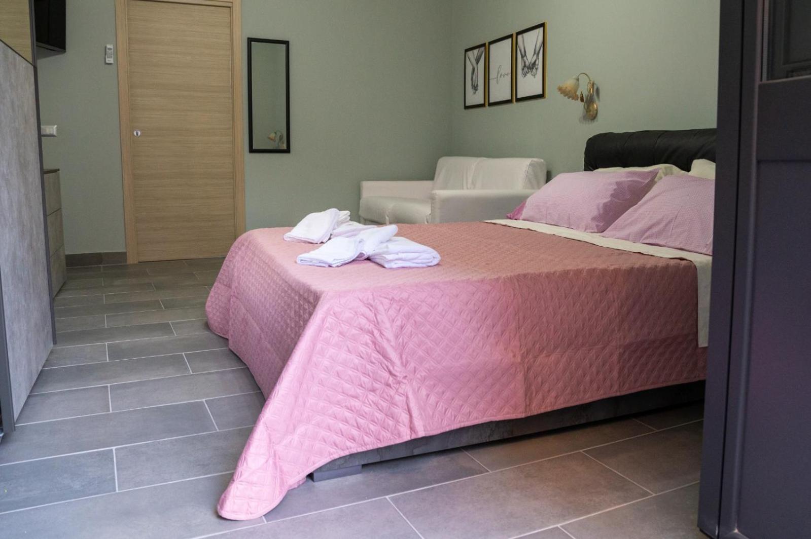 Queen'S Apartament كاتانيا المظهر الخارجي الصورة
